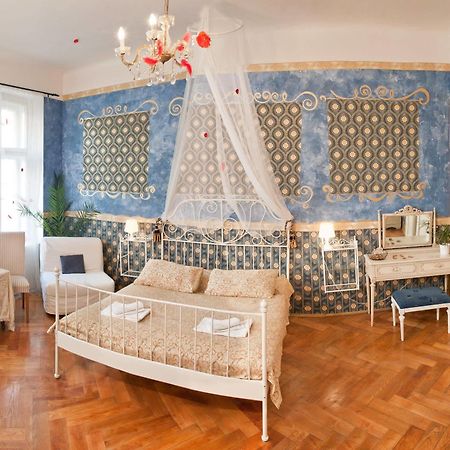 Old Time Hotel Прага Екстер'єр фото
