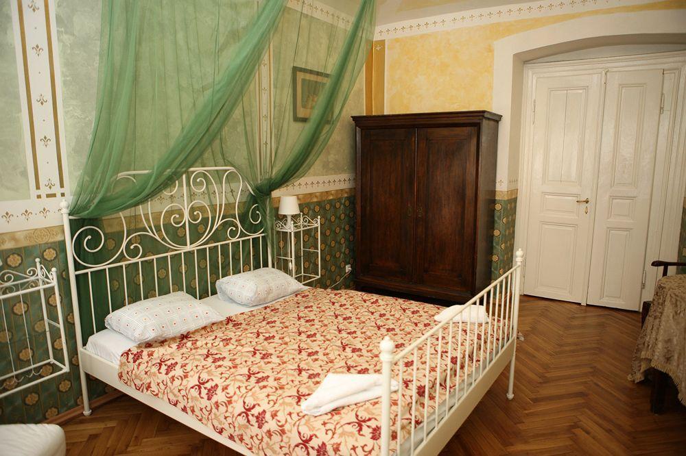 Old Time Hotel Прага Екстер'єр фото